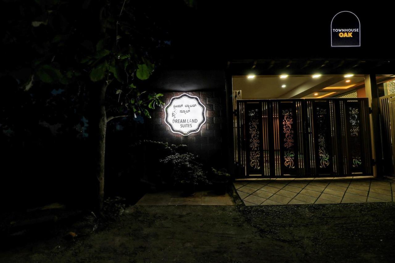 Townhouse Oak Dreamland Suites Yelahanka Екстер'єр фото