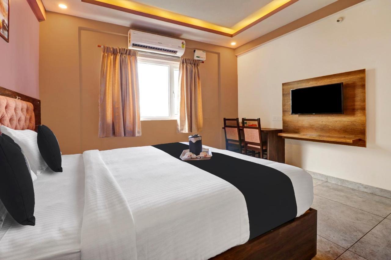 Townhouse Oak Dreamland Suites Yelahanka Екстер'єр фото