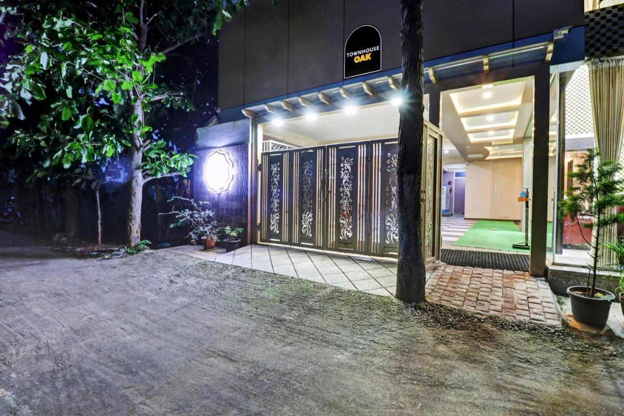 Townhouse Oak Dreamland Suites Yelahanka Екстер'єр фото