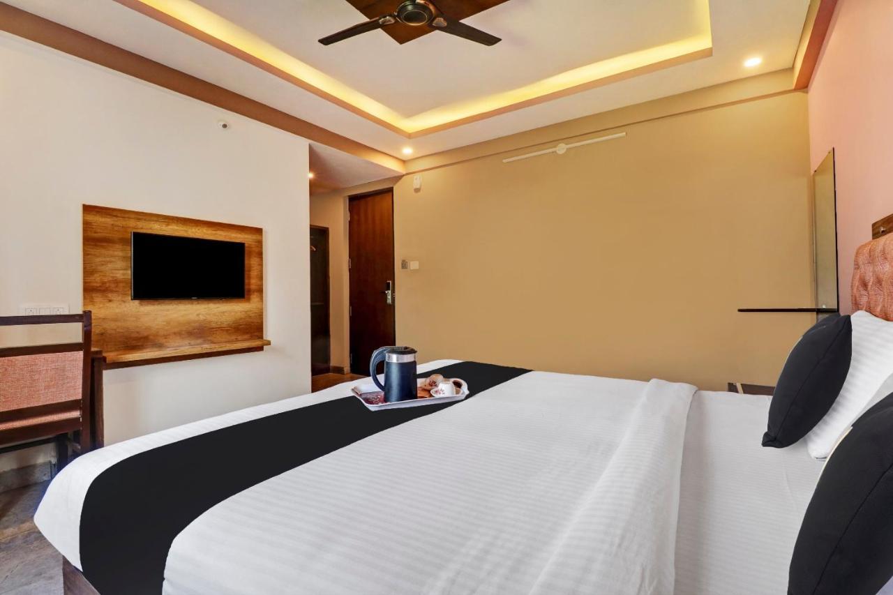 Townhouse Oak Dreamland Suites Yelahanka Екстер'єр фото