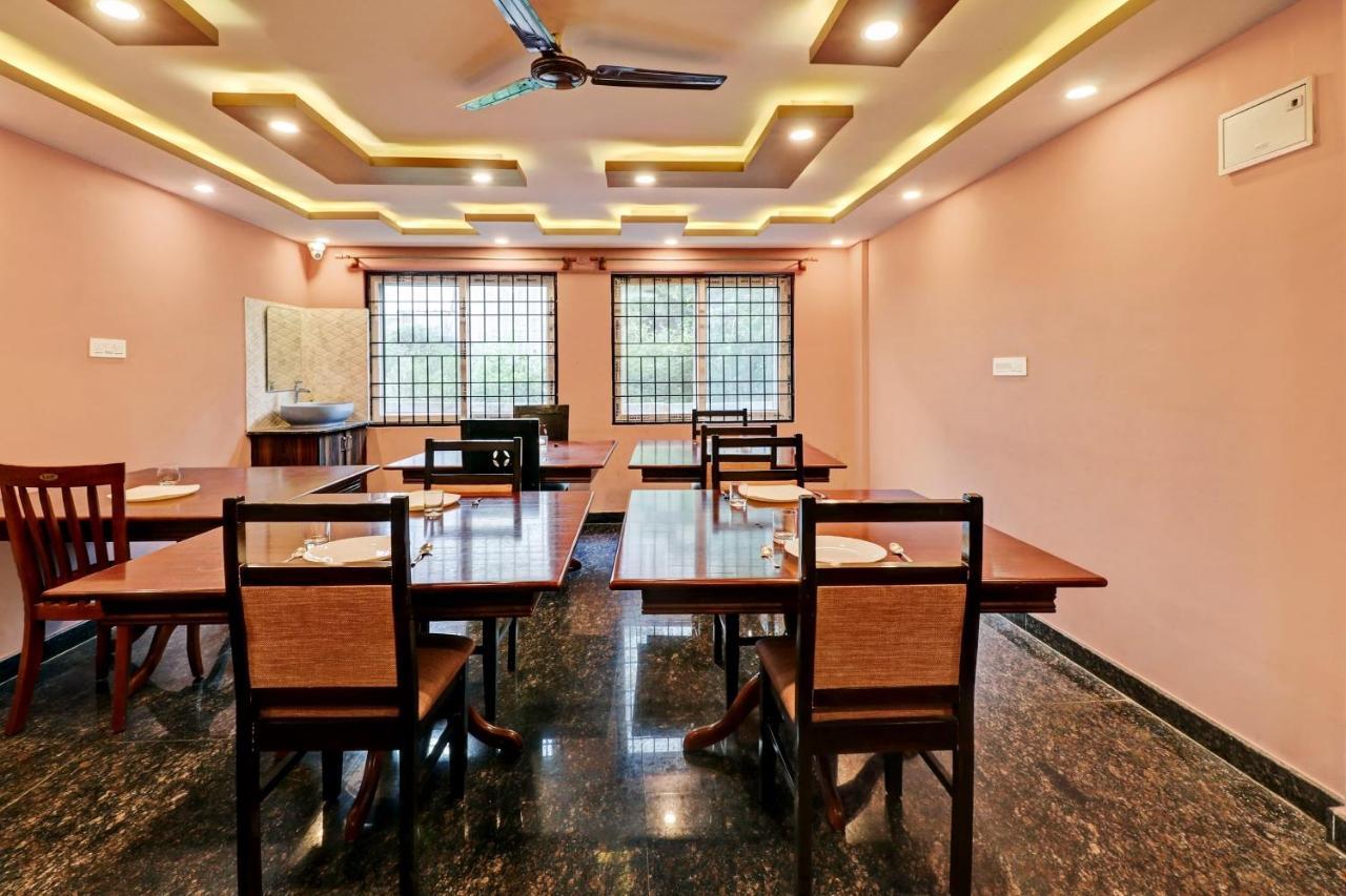 Townhouse Oak Dreamland Suites Yelahanka Екстер'єр фото