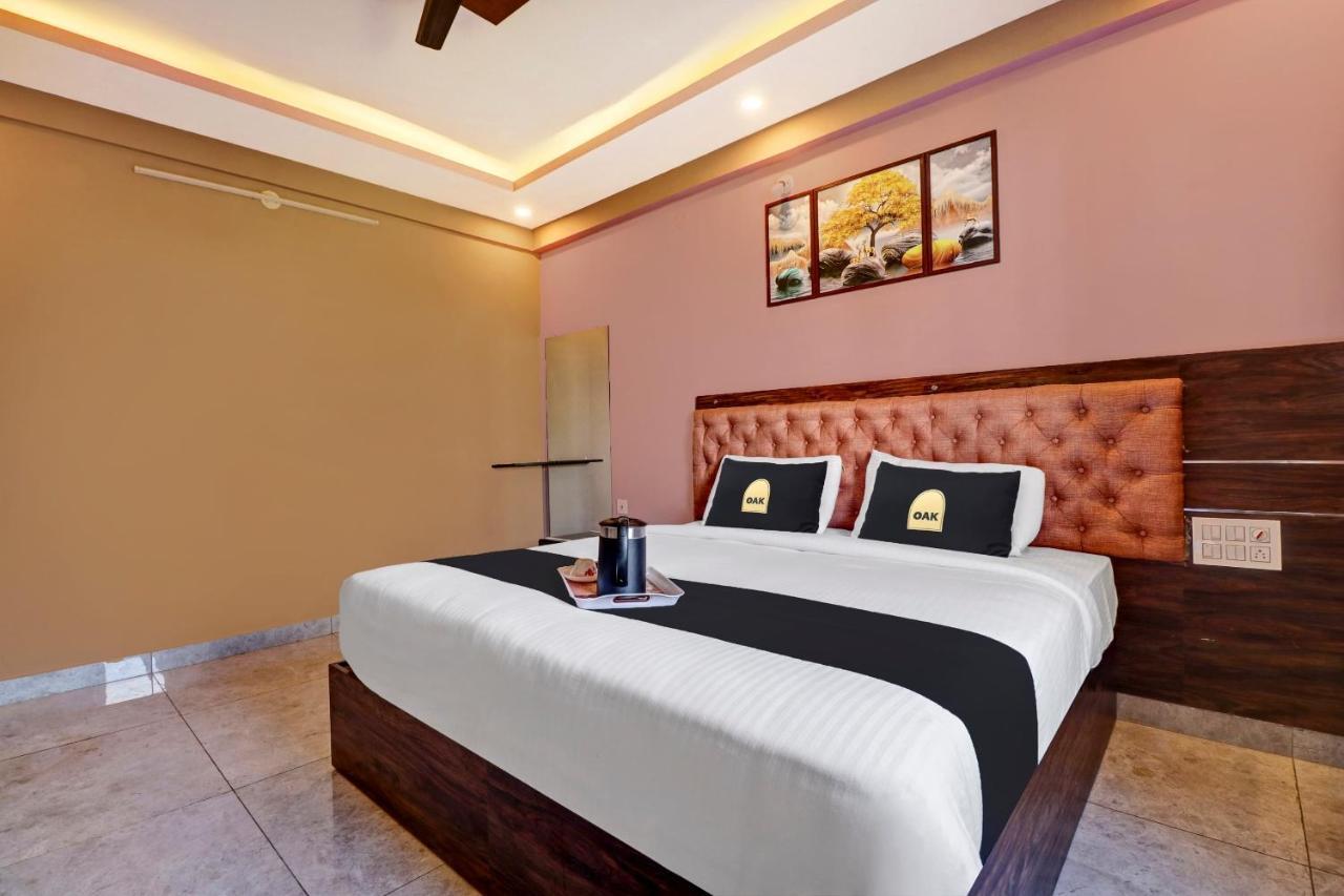 Townhouse Oak Dreamland Suites Yelahanka Екстер'єр фото