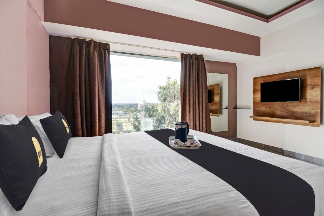 Townhouse Oak Dreamland Suites Yelahanka Екстер'єр фото