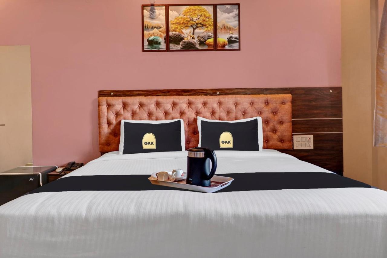 Townhouse Oak Dreamland Suites Yelahanka Екстер'єр фото